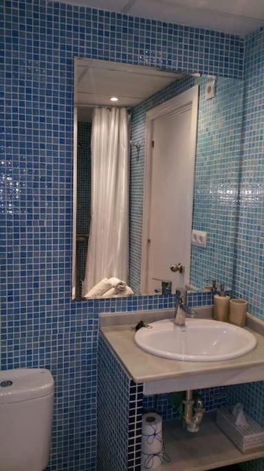 Seafront Apartment With Open-Air Heated Pool Fuengirola Exterior foto
